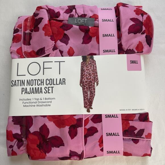 LOFT Pink and Red Floral Pajama Set - Picture 7 of 9